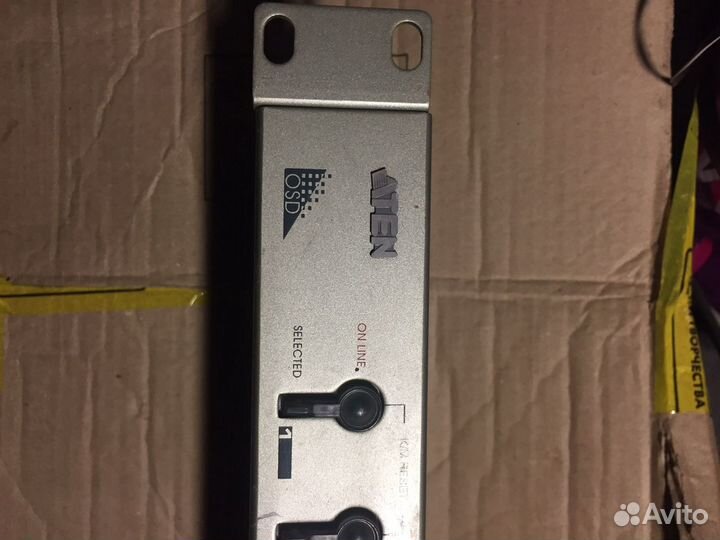 8-портовый квм-переключатель Aten Masterview Plus