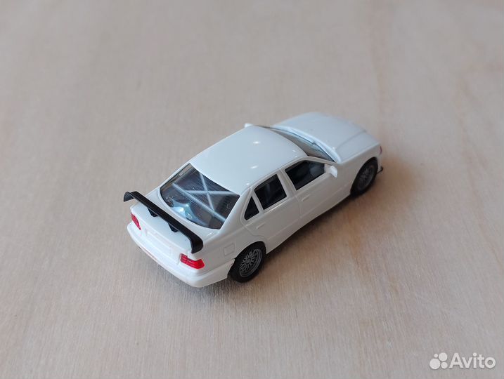 BMW 3er E36 (1990-2000) 318i STW седан спортивный