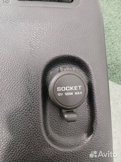 Накладка центральной консоли Infiniti Qx70 S51