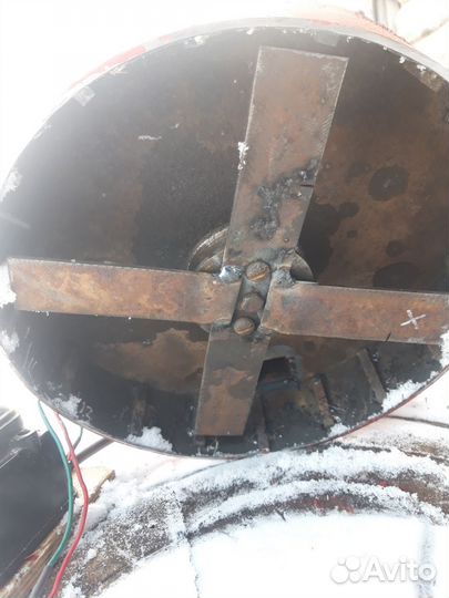 Зернодробилка