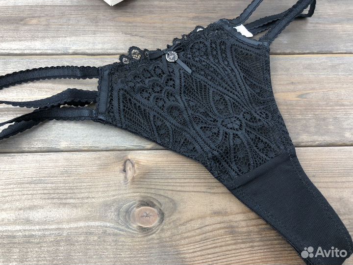 Трусы стринги черные Англия женские