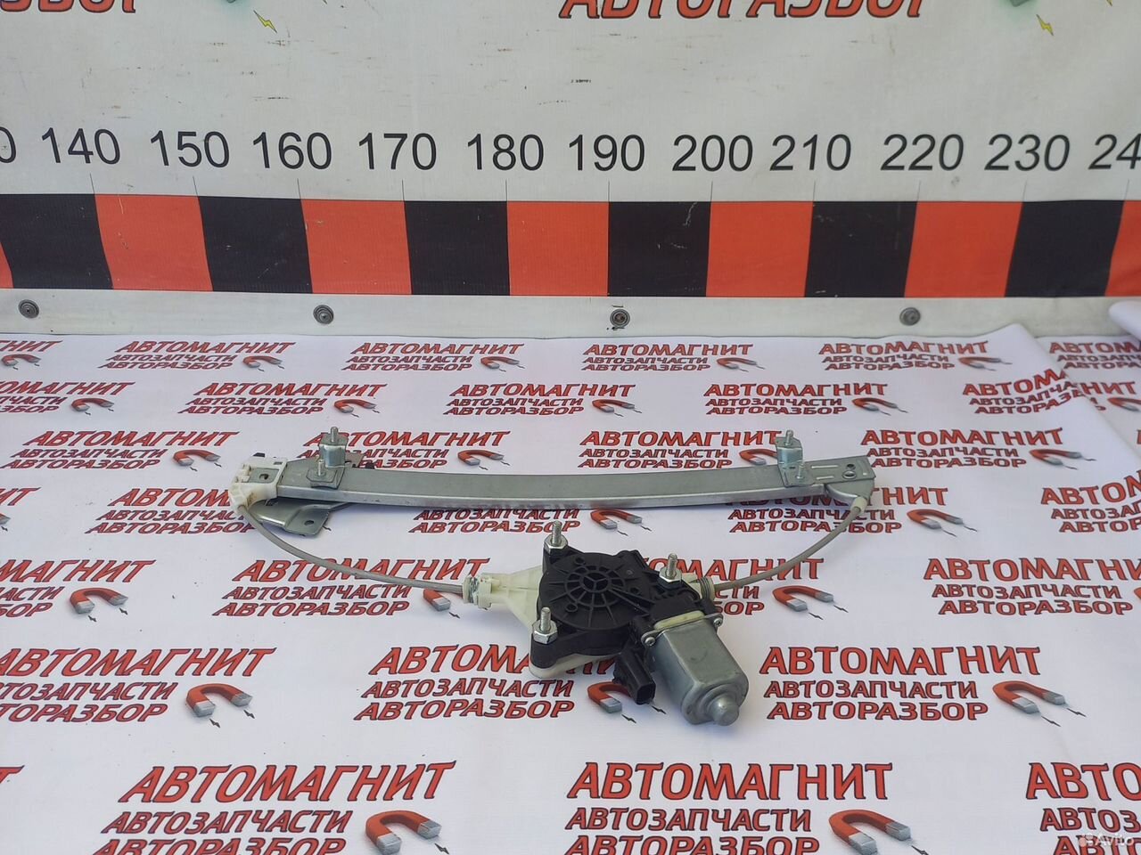 Стеклоподьемник задний левый Voyah Free