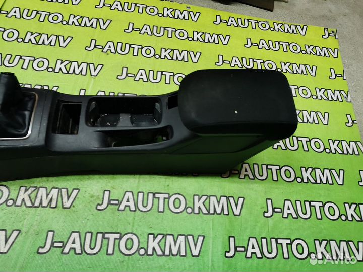 Консоль Mazda 6