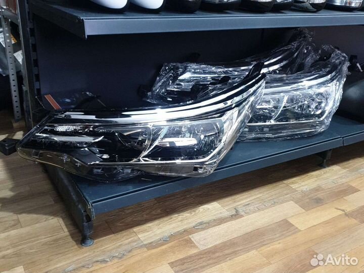Фары на королла Е180 рестайлинг