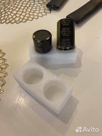 Конденсаторы электролитические 2200 mf 200v