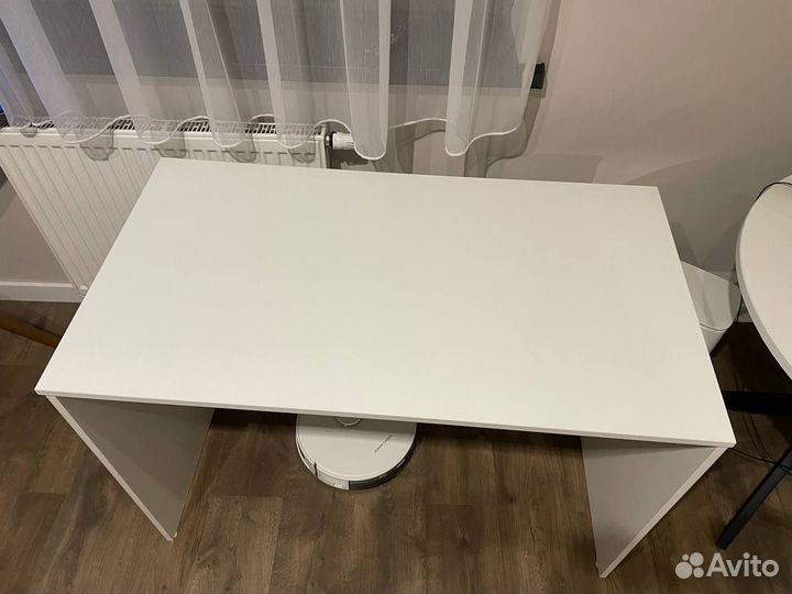 Письменный стол белый 110*60*74 (шхгхв)