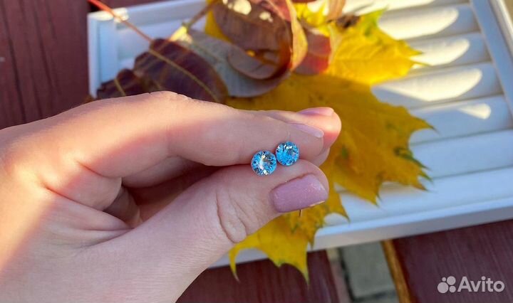 Серьги с оригинальными кристаллами swarovski rocks