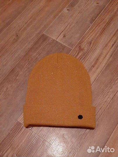 Шапка женская