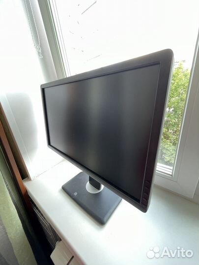 Монитор Dell 23