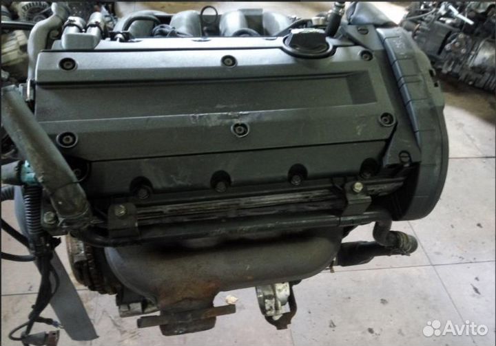 Двигатель Peugeot 806 2.0 RFV