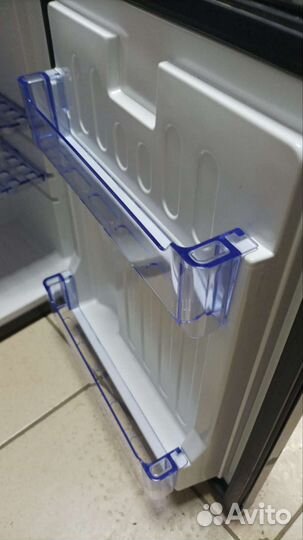 Холодильник минибар