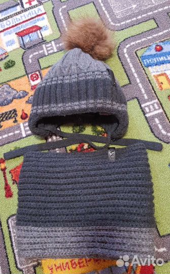 Зимняя шапка со снудом