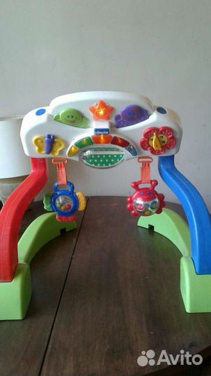 Игровой центр Chicco лёжа/сидя