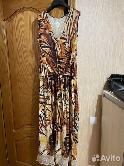 Платье женское