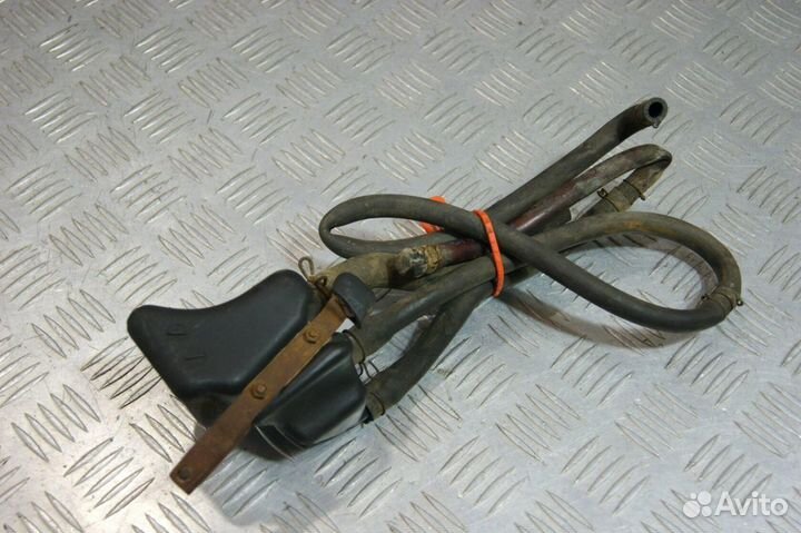 Шланг двс Honda VT250F