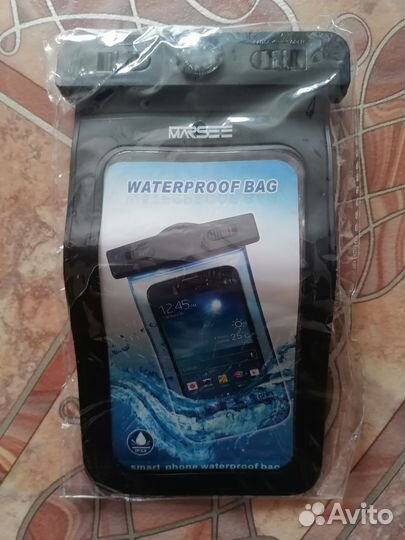 Водонепроницаемый чехол для телефона