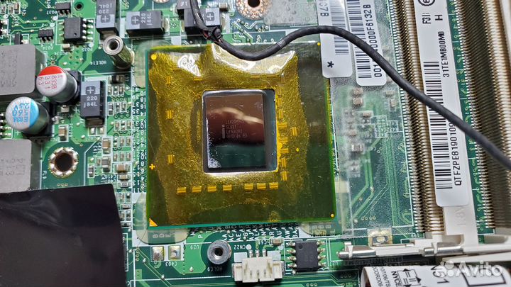 Материнская плата DA0TE1MB8F0 неисправная