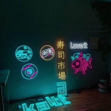 Изготовление неоновых надписей / на заказ