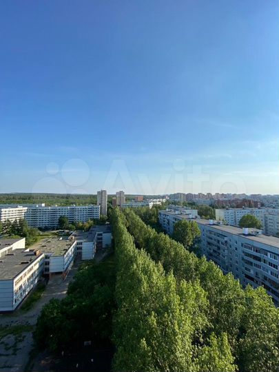 1-к. квартира, 52 м², 15/15 эт.