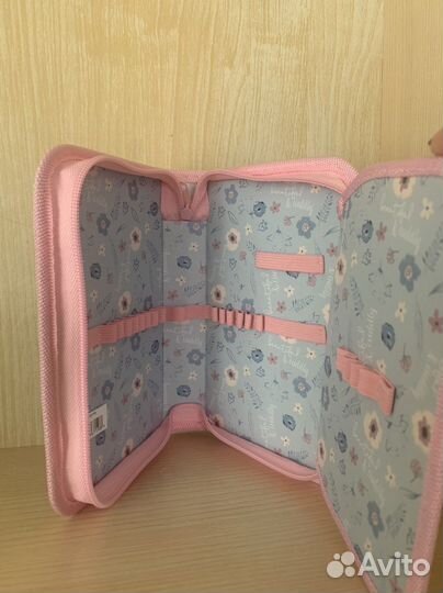 Пенал школьный