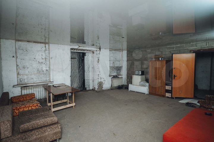 Здание, 350 м²