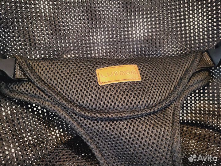 Детский шезлонг Luxmom с игрушками