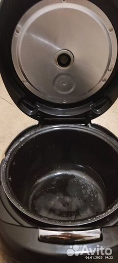 Mультиварка Redmond series multipro RMC-M90