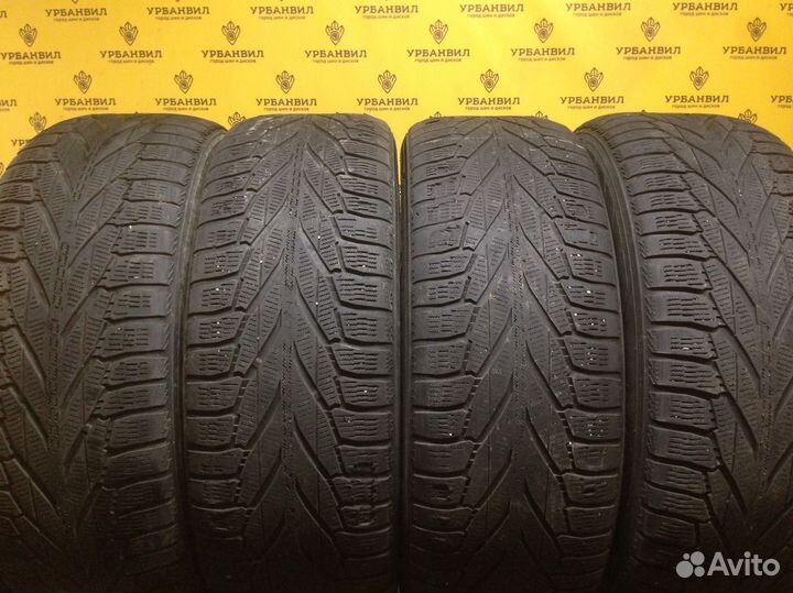 Nokian Tyres Hakkapeliitta R2 SUV 235/60 R18