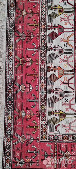 Ковер шелковый