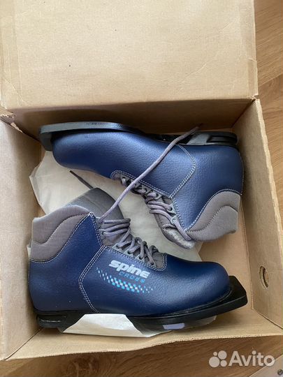 Spine cross лыжные ботинки 40 новые