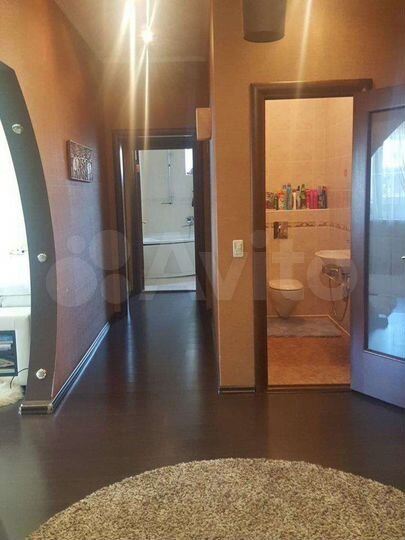 2-к. квартира, 82,1 м², 1/4 эт.