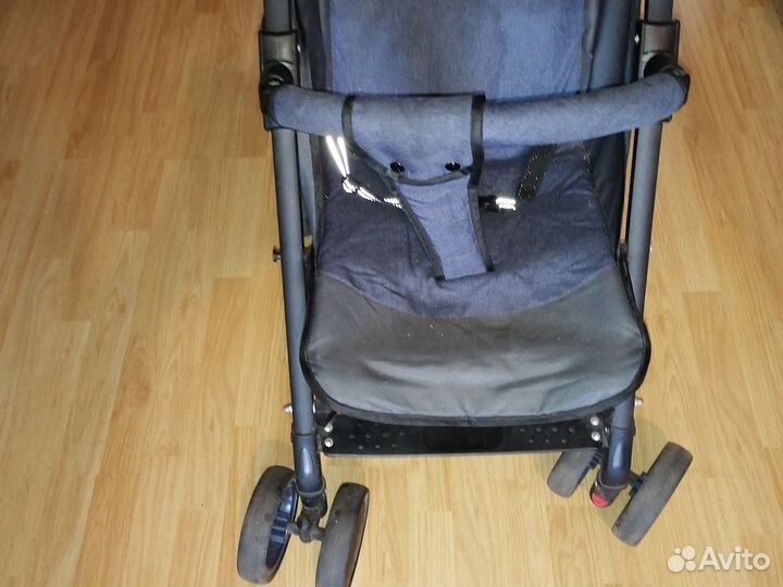 Прогулочная коляска rich family