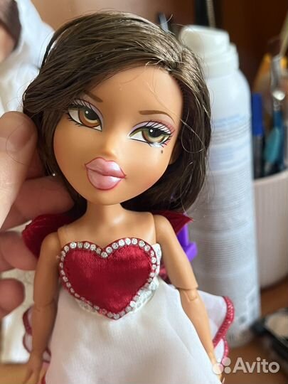 Кукла Bratz