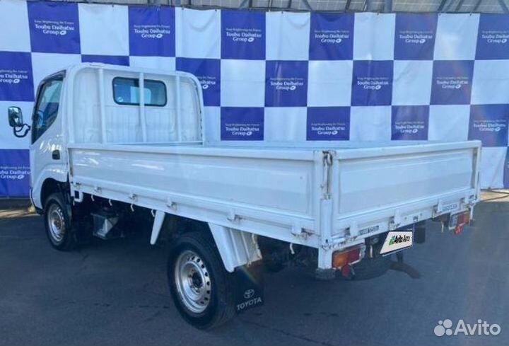 Бортовой грузовик Toyota Dyna, 2008