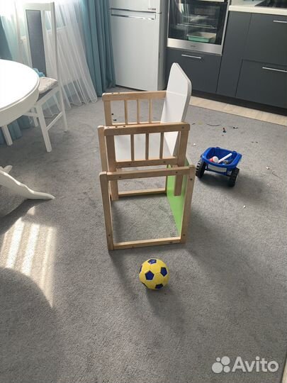 Столик для кормления