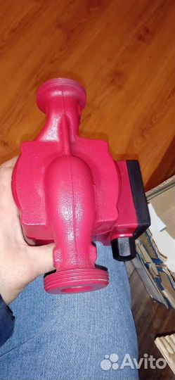 Насос Grundfos UPS 25-40 180 циркуляционный