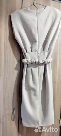 Платье женское 42 44