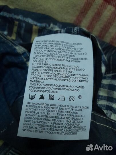 Куртка Levi's новая