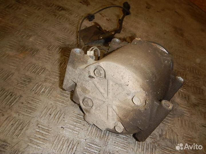 Компрессор системы кондиционирования Mitsubishi Ou