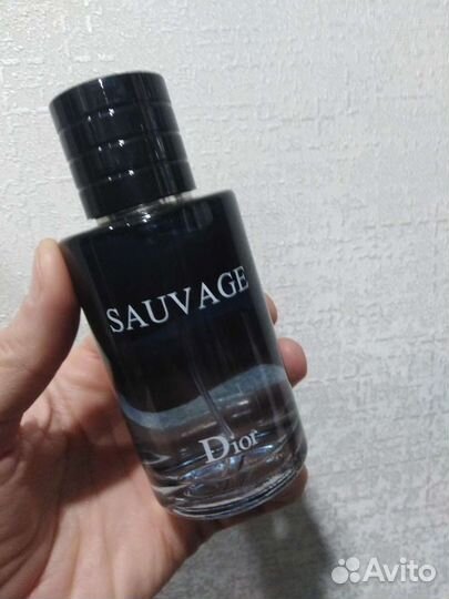 Парфюм Sauvage Christian Dior
