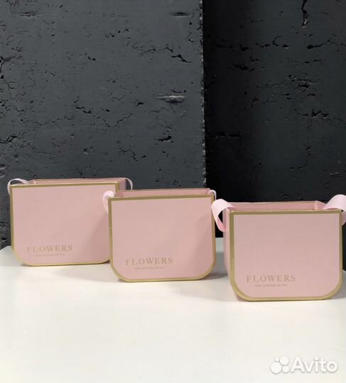 Коробка шляпная подарочная лукошко