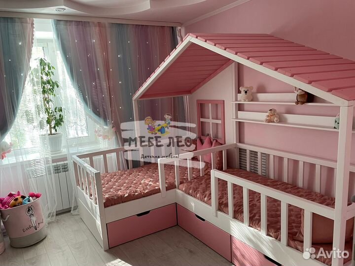 Детская кровать из массива