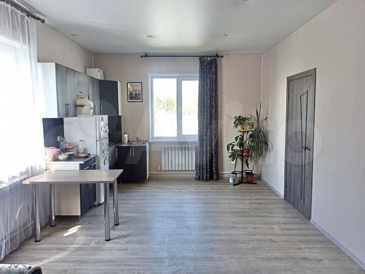 Коттедж 96 м² на участке 6 сот.