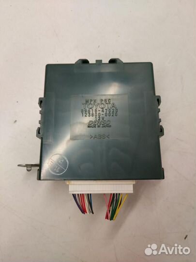 Электронный блок Toyota Prius 2 NHW20 89618-47020