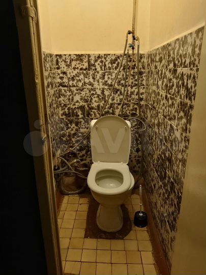 Комната 18 м² в > 9-к., 4/5 эт.