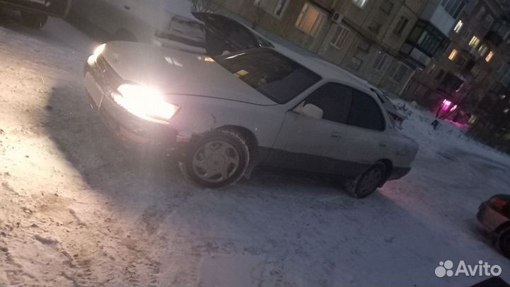 Toyota Camry 2.5 AT, 1993, 250 000 км