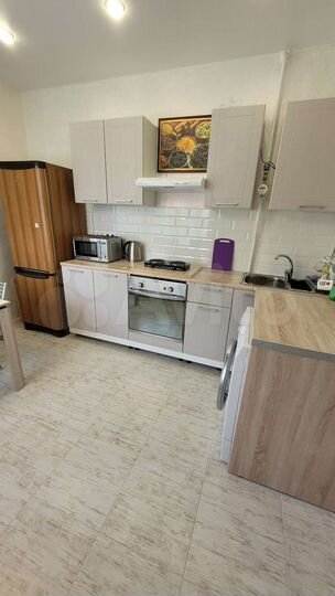 2-к. квартира, 40 м², 1/4 эт.