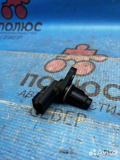 Датчик положения распредвала Hyundai Solaris 2
