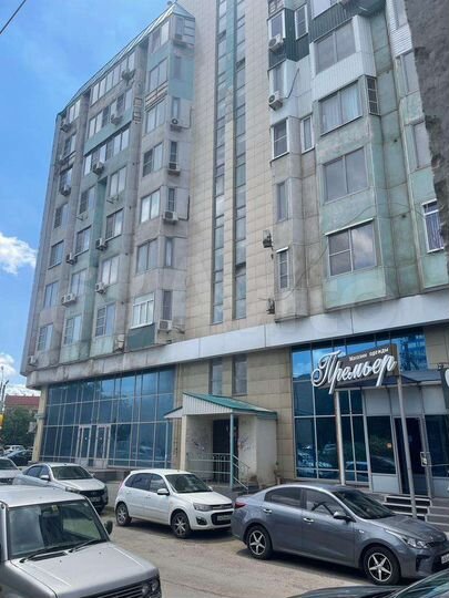 Торговая площадь, 180 м²