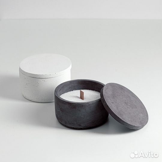 Миска с крышкой. Подсвечник